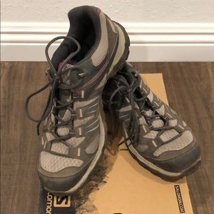Salomon ellipse aero hiking shoes
